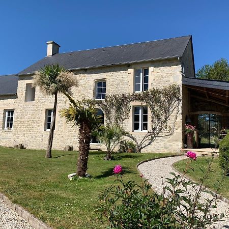 Villa Ferme De La Fontaine Bayeux Exterior foto